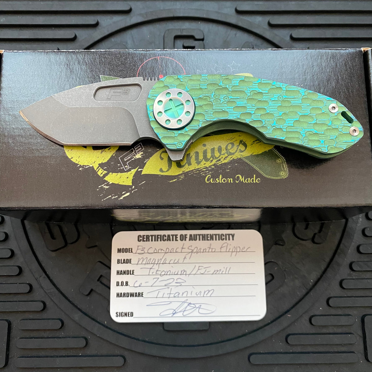 Curtiss Custom Knives F3 Compact Frame Lock, 2.5" Spanto Magnacut Blasted Blade FLIPPER, FJ-Mill Green Handles, Knife