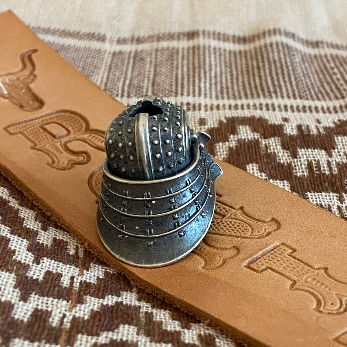 Ronin Samurai Helmet GGTO Exclusive "SILVER" Lanyard Bead
