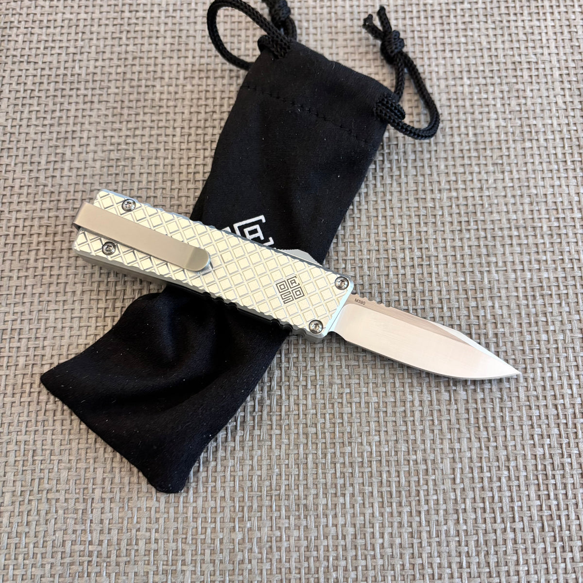 Ocaso 18LMS Lucent Mini Satin OTF 1.9" M390 Knife