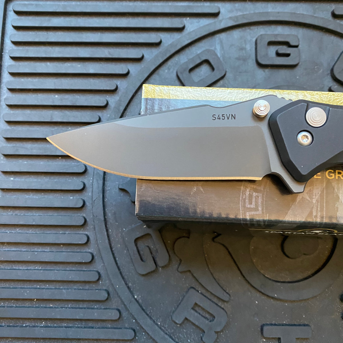 Spartan Blades SF3BK PALLAS Flipper 3.75" S35VN Black PVD Plain Blade, Black Aluminum Handles