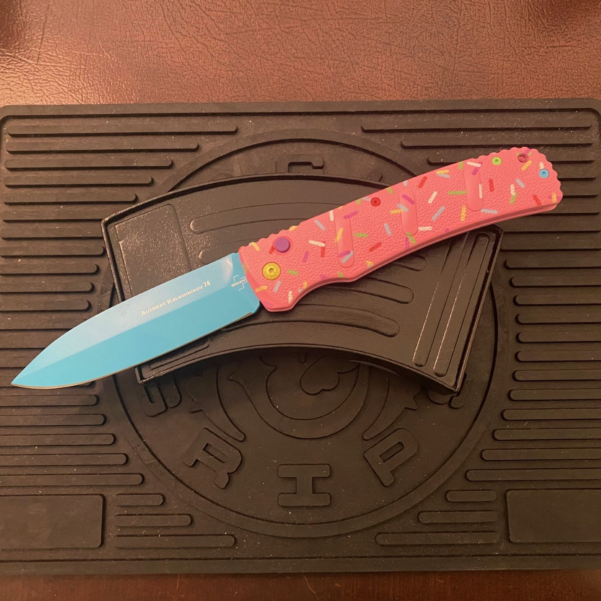 Donut Knives and Accessories