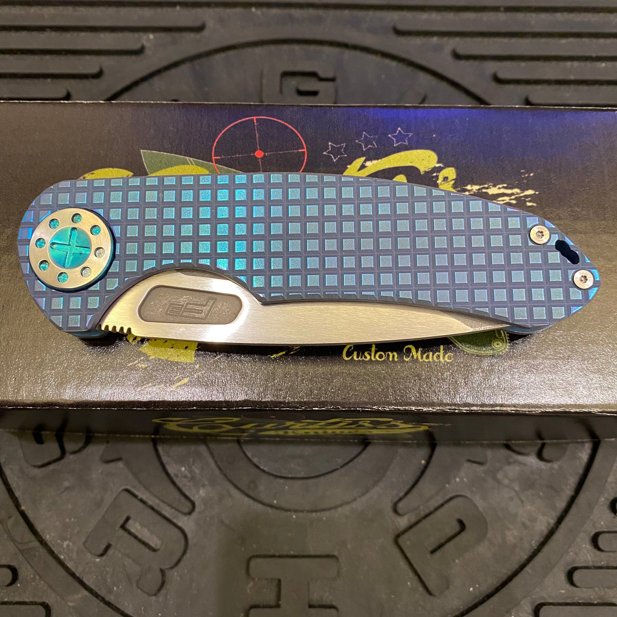 Curtiss Custom F3 Large 3.75" Slicer, Non-Flipper, Titanium Blue Frag Mill Handles, Green Polished Hardware, Magnacut Knife