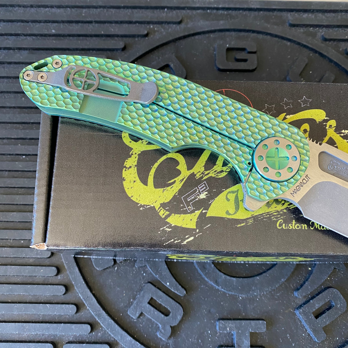 Curtiss Custom F3 Large 3.75" Slicer, Flipper, Titanium Green SPM-Mill Handles, Green Polished Hardware, Magnacut Knife