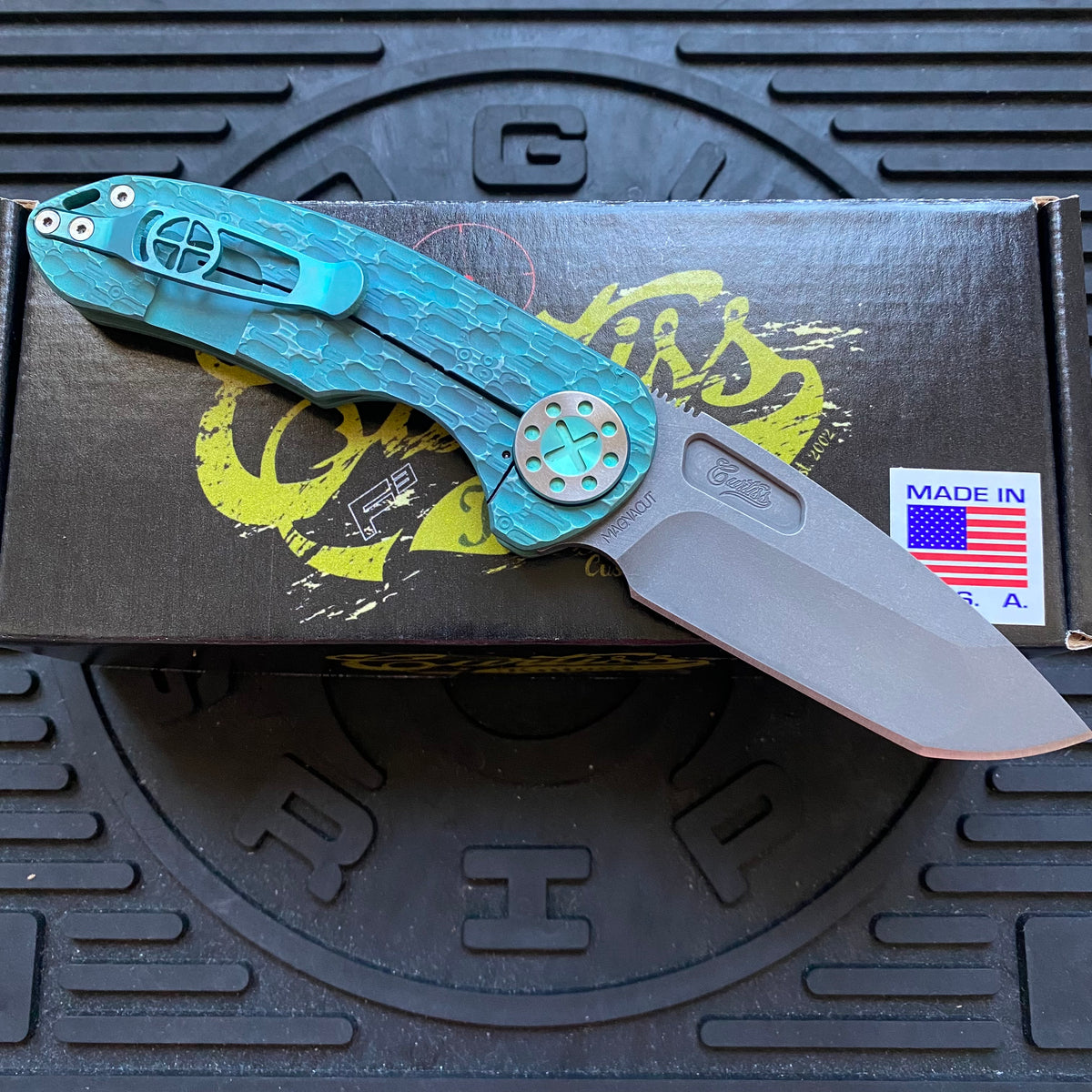 Curtiss Custom F3 Medium 3.25" Spanto NON-Flipper, FJ-Mill Aqua Green, Blasted Magnacut Folding Knife
