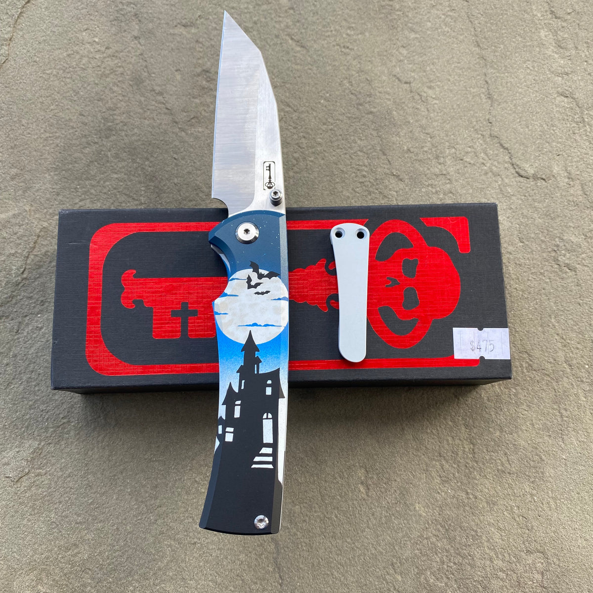 Chaves Sangre 229 Wharncliffe HAUNTED HOUSE HALLOWEEN THEME Stonewash Ti Belt Finish 3.7" Folding Knife