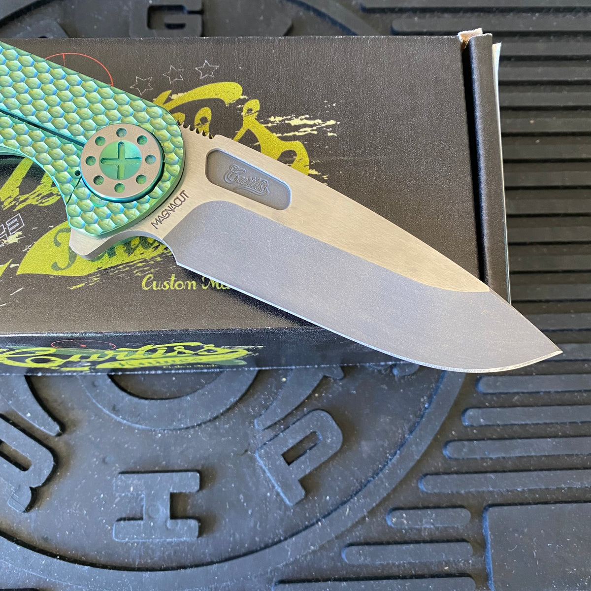 Curtiss Custom F3 Large 3.75" Slicer, Flipper, Titanium Green SPM-Mill Handles, Green Polished Hardware, Magnacut Knife