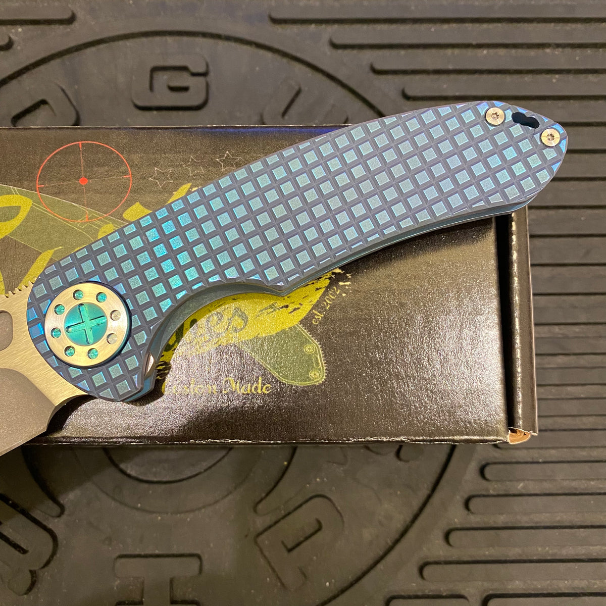 Curtiss Custom F3 Large 3.75" Slicer, Non-Flipper, Titanium Blue Frag Mill Handles, Green Polished Hardware, Magnacut Knife